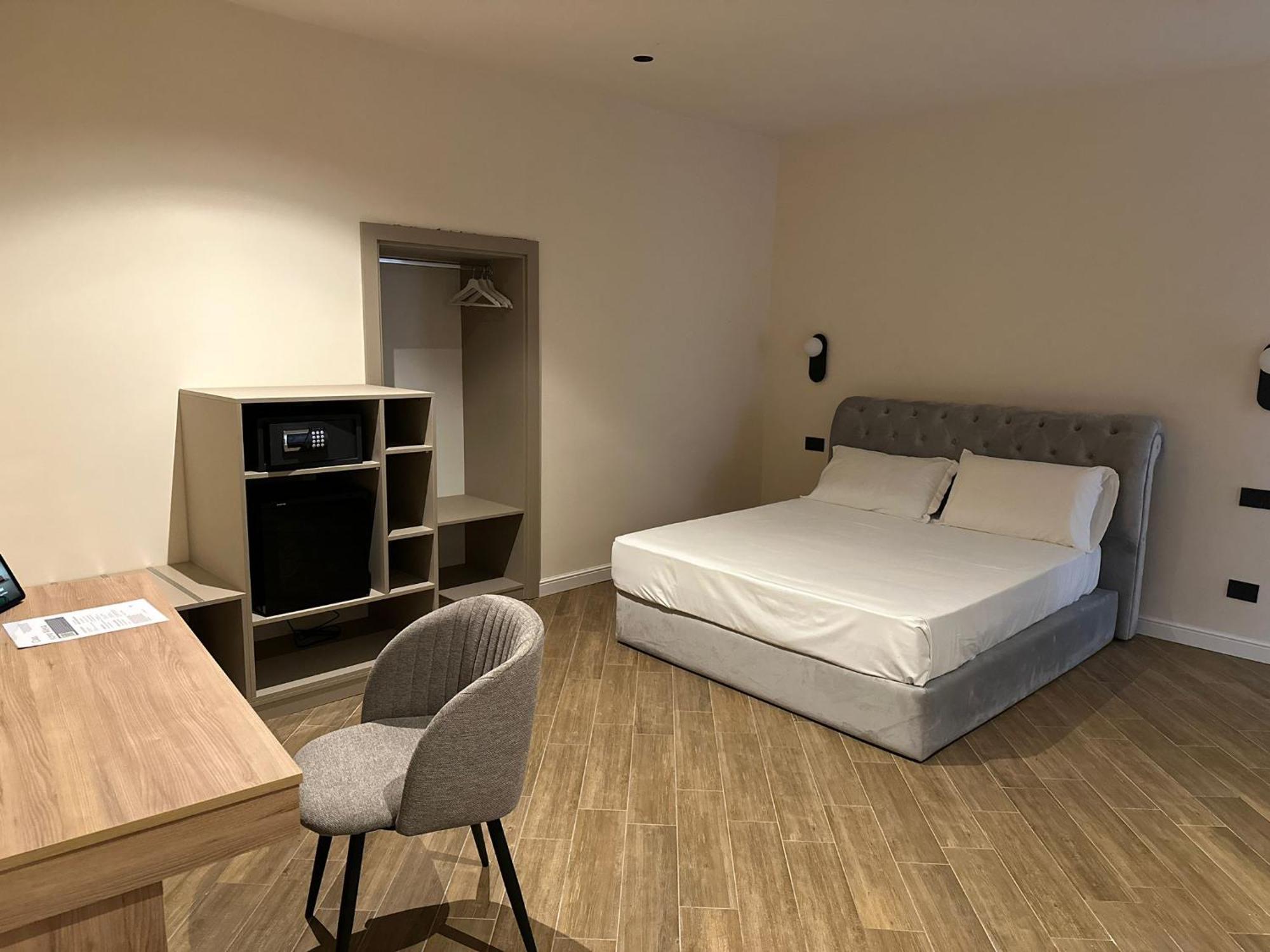 Maison Toledo Suites نابولي المظهر الخارجي الصورة