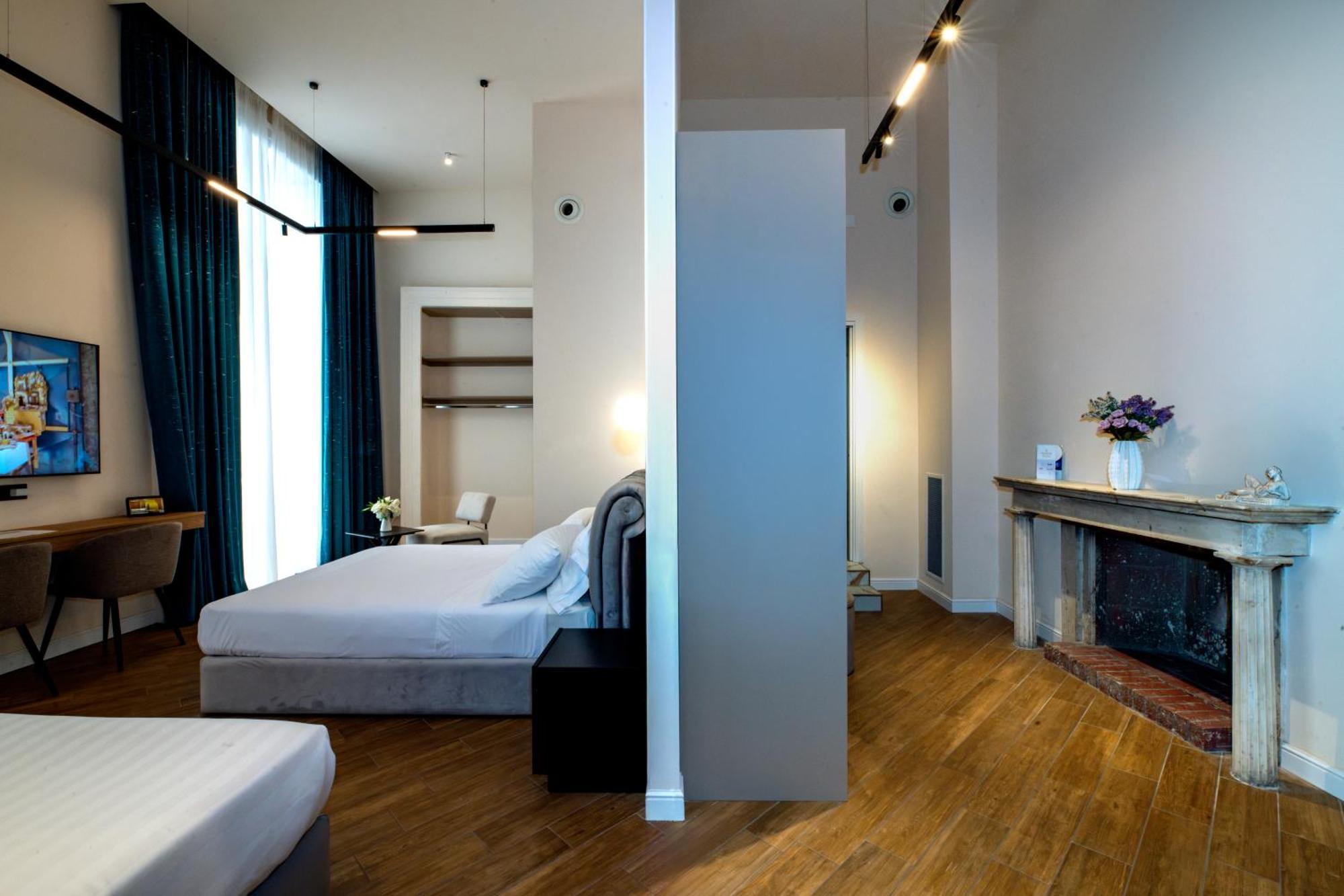 Maison Toledo Suites نابولي المظهر الخارجي الصورة